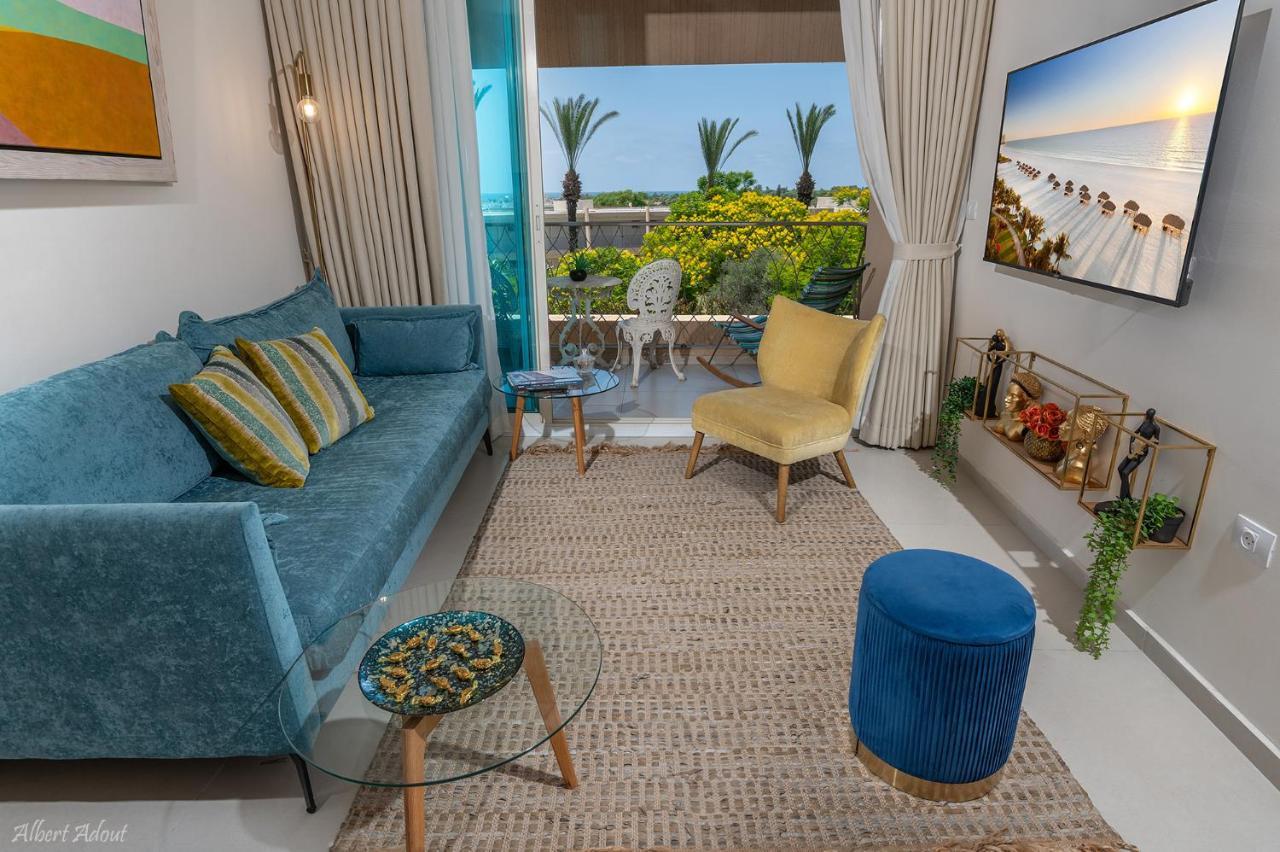 Mina'S Suites - קיסריה エクステリア 写真