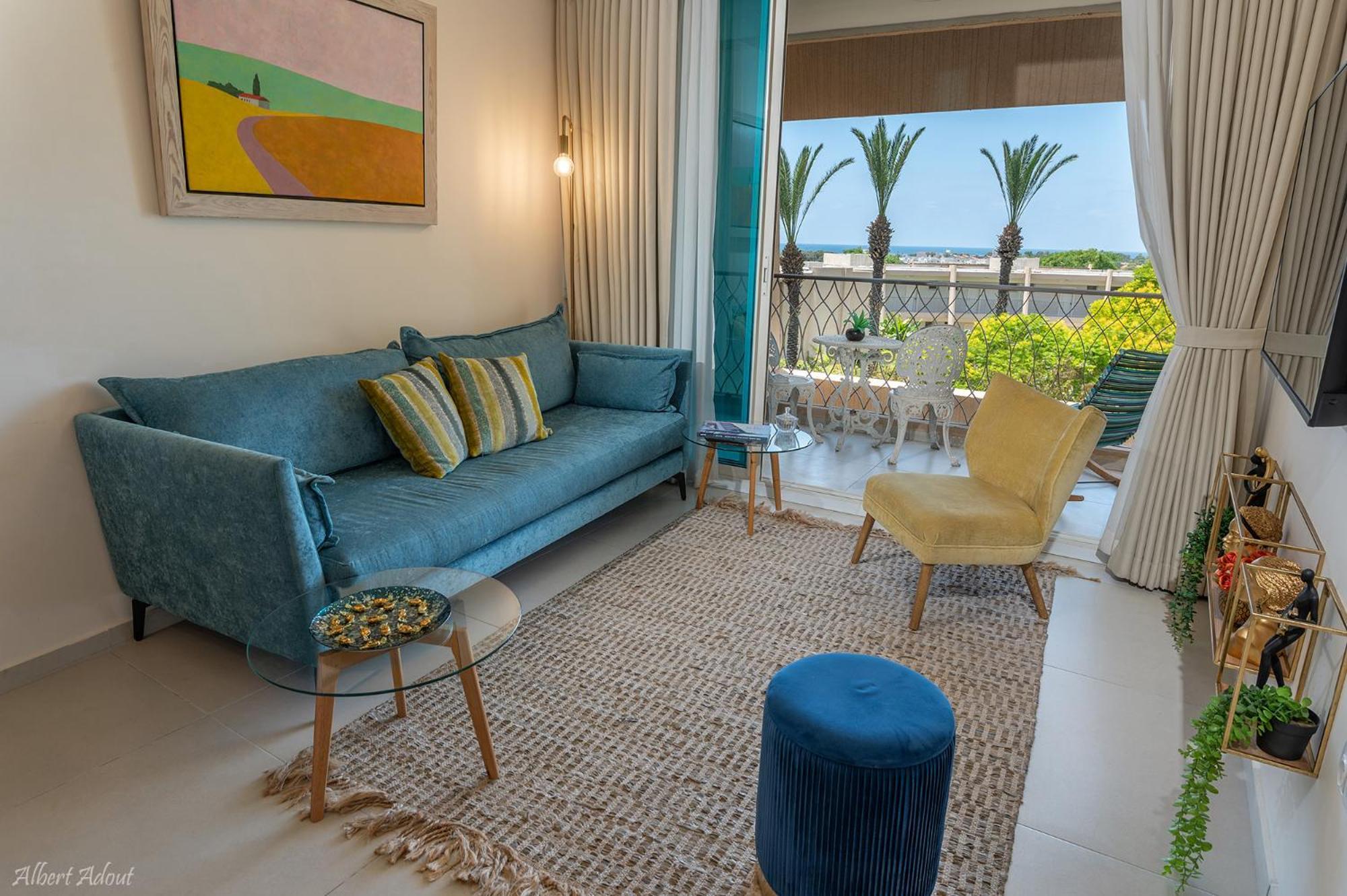 Mina'S Suites - קיסריה エクステリア 写真