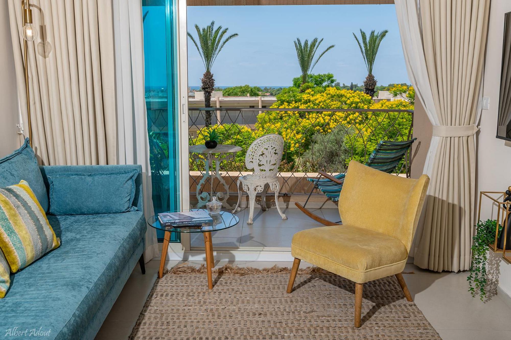 Mina'S Suites - קיסריה エクステリア 写真